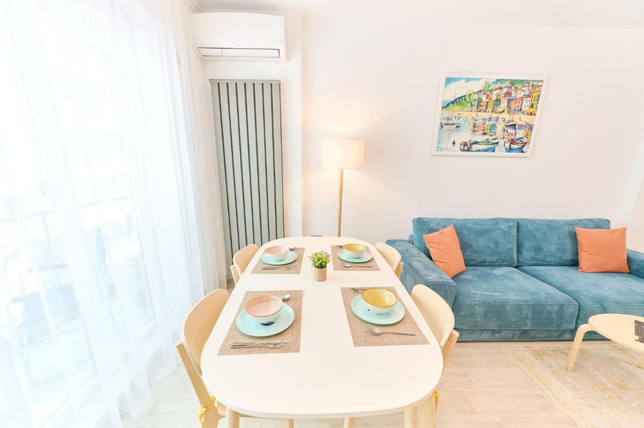 Blacksearama Apartment- Spa, Pools And Parking 마마이아 외부 사진